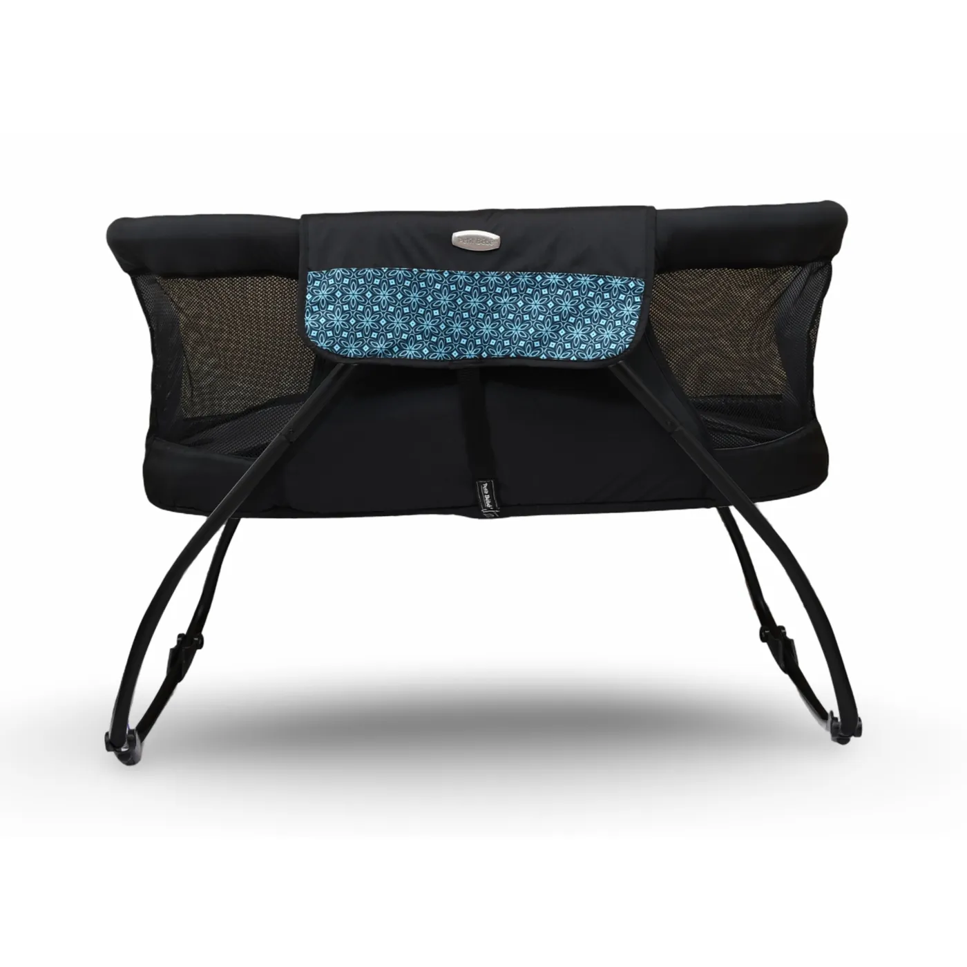 4-Vea-Baby-cot-blue-side-without