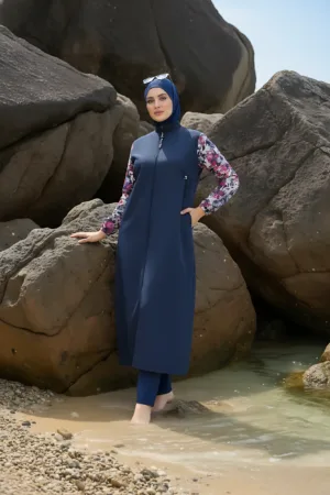 Waterproof Swimsuit - مايوة حريمي مكون من 4 قطع