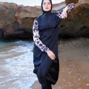 Waterproof Swimsuit - مايوة حريمي مكون من 4 قطع